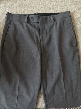 Lauren Ralph Lauren Men's Dark Gray Flat Front Dress Shorts